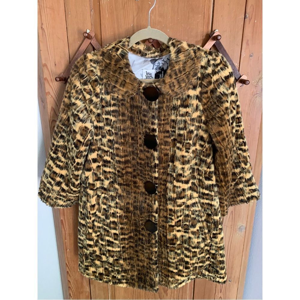 Ivy Jane faux fur leopard print peacoat